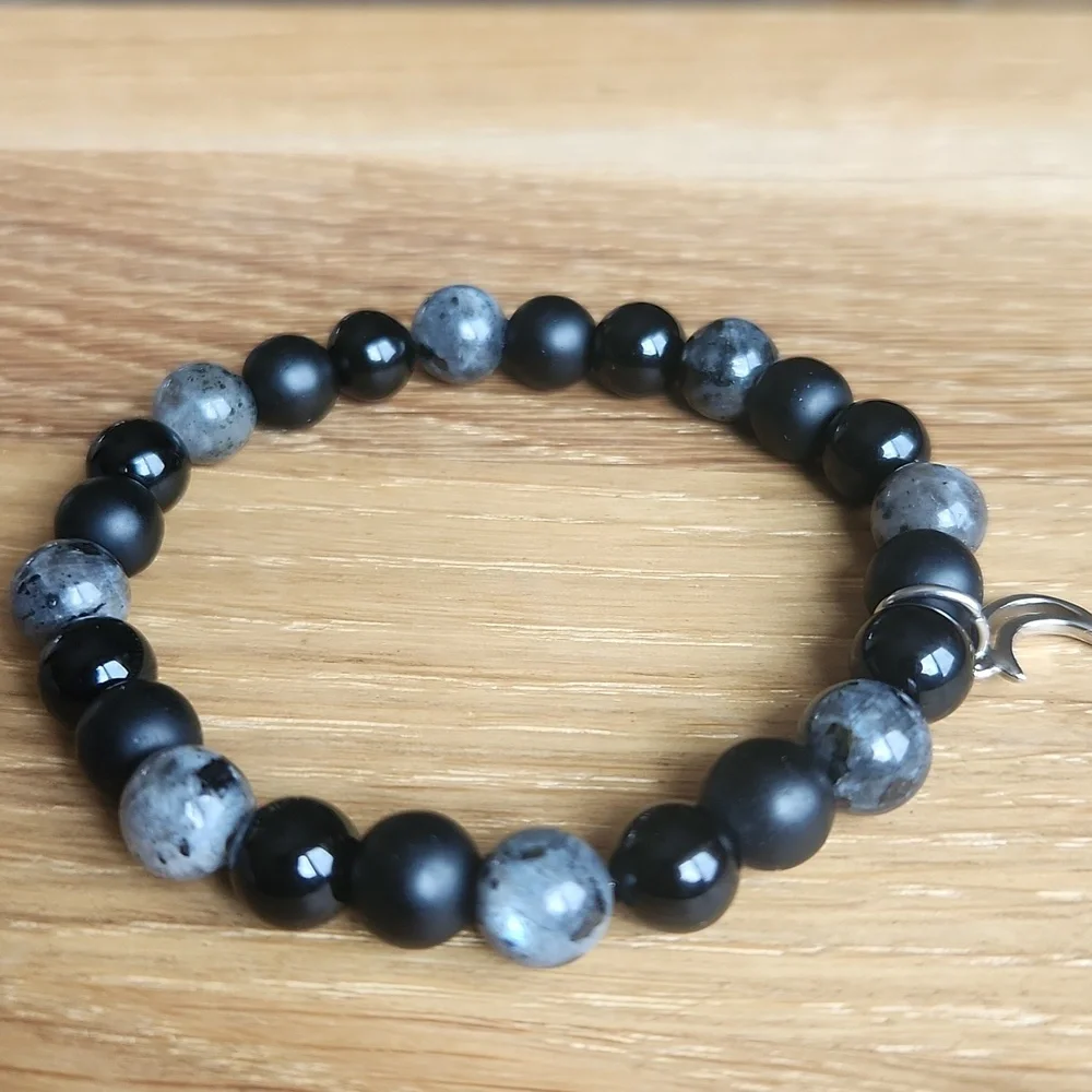 Gray Larvikite & Black Onyx Beaded Stretch Bracelet - Handmade